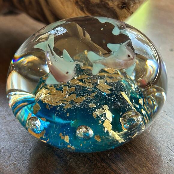 Vintage Murano Style Controlled Bubbles Dolphins w/ Gold Flakes Paperweight - Picture 2 of 9